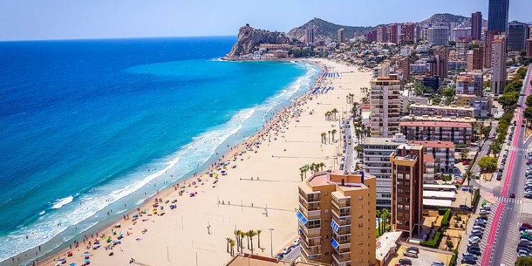 Las empresas tursticas, en alerta ante los cierres perimetrales en Semana Santa