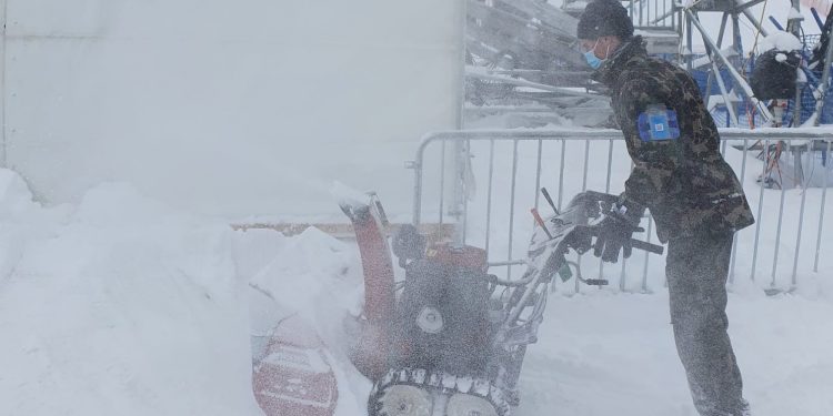 Las nevadas obligan a cancelar los descensos en Lenzerheide, Feuz y Goggia campeones