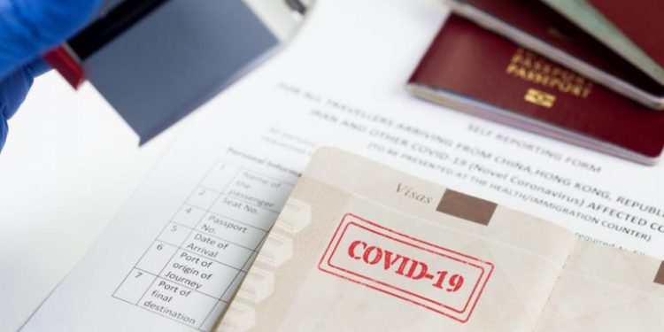 Los países que apuestan por el pasaporte de vacunación para impulsar viajes - Noticias de turismo