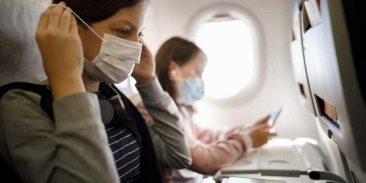 Los viajes aéreos a Canadá se han reducido en más del 50%