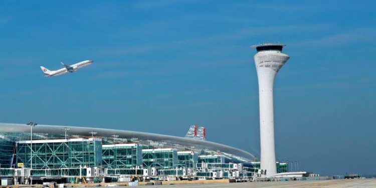 Más vuelos nacionales durante la nueva temporada de viajes aéreos en China