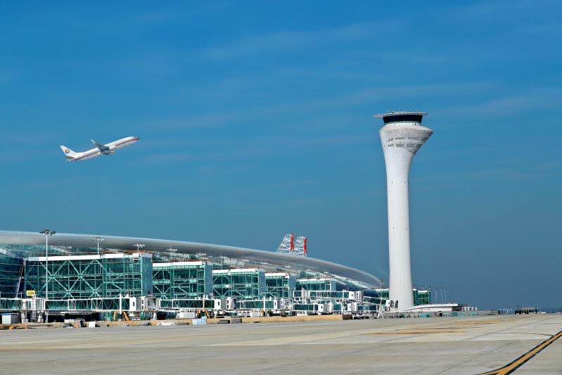 Más vuelos nacionales durante la nueva temporada de viajes aéreos en China