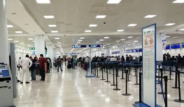 México ordena revisar proceso de migración de turistas colombianos