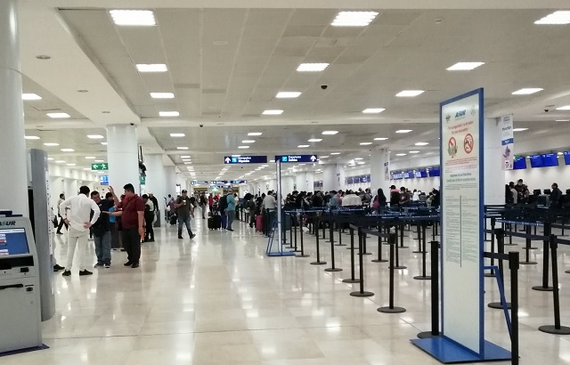 México ordena revisar proceso de migración de turistas colombianos