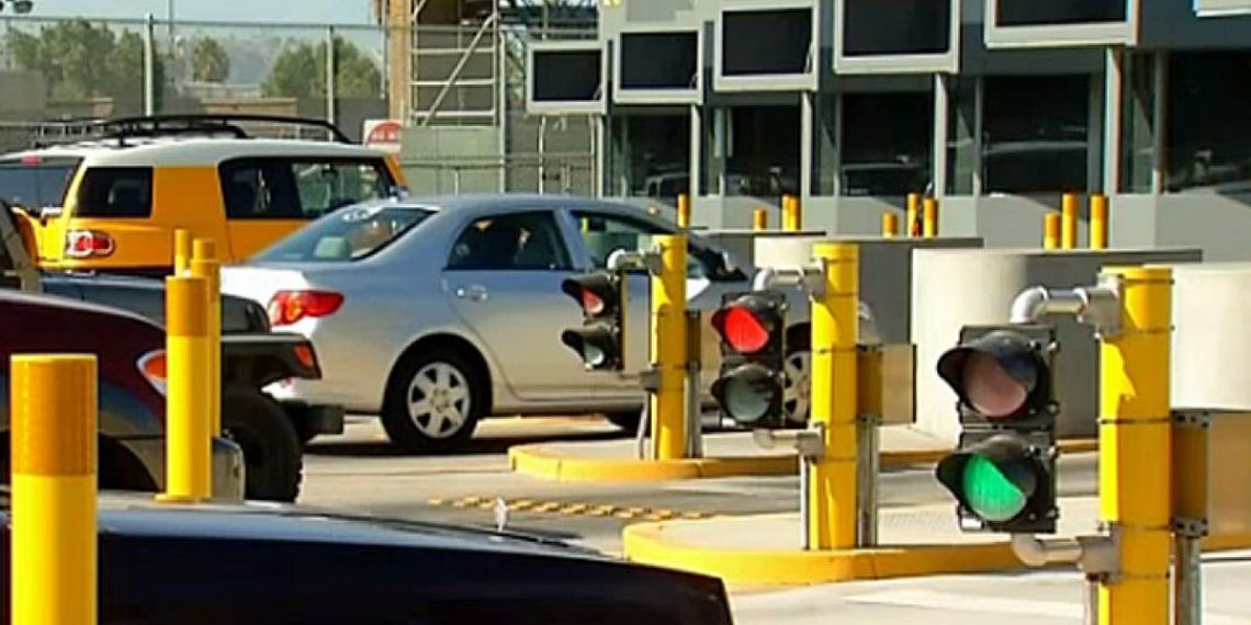 No se vieron restricciones para cruzar la frontera de San Diego a Tijuana – Telemundo San Diego (20)