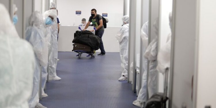 Nuevas restricciones: las agencias de viaje alertan por el impacto en el sector