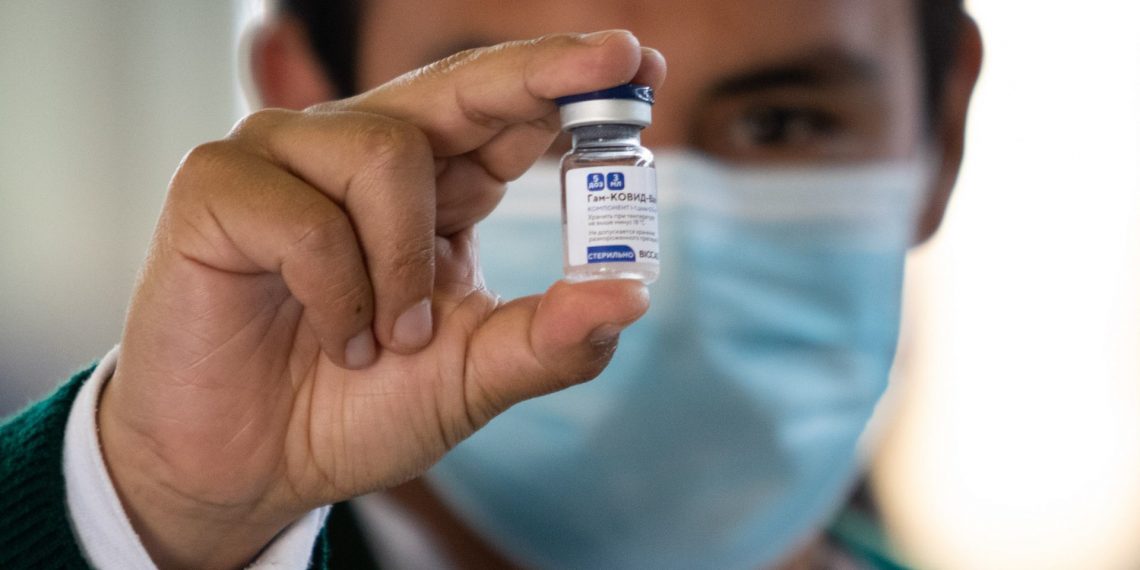 Nuevo León devuelve 4,680 vacunas de Sinovac por estar en mal estado