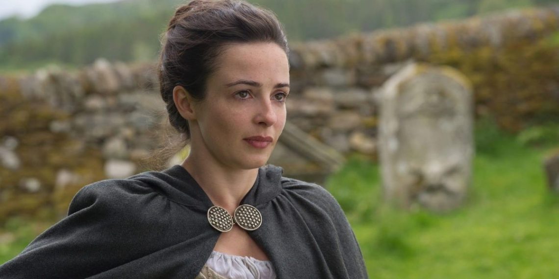 Outlander Temporada 7: Roger le probará a Jenny que los viajes en el tiempo sí existen