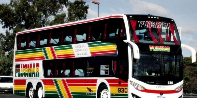 Pasajeros de la zona, beneficiados por el incremento de viajes en colectivos