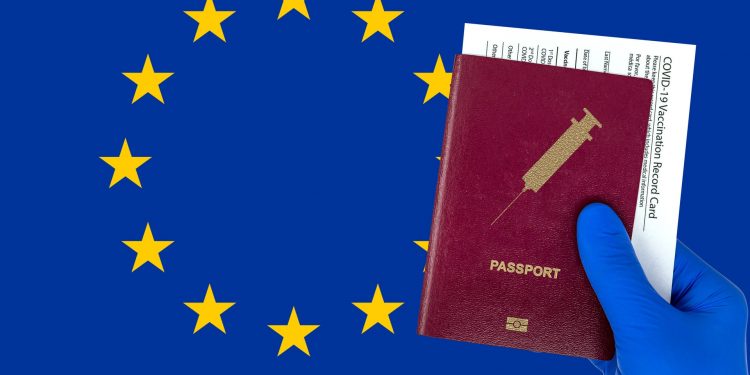Pasaporte de vacunación: que es este documento para viajar