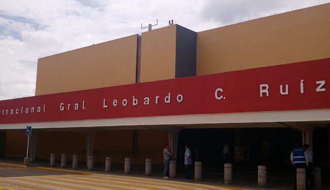 Realizan 907 pruebas en el aeropuerto