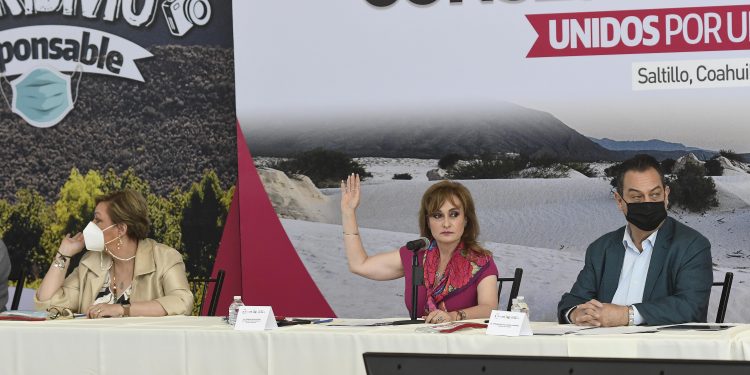 Reforzarán filtros sanitarios y vigilancia en zonas turísticas de Co