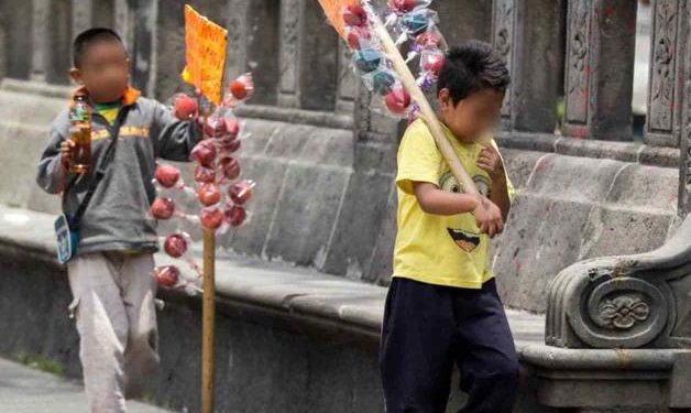 Retiran a niños de cruceros viales