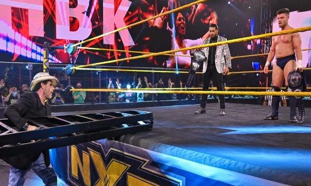 Santos Escobar vs Jordan Devlin será un Ladder Match