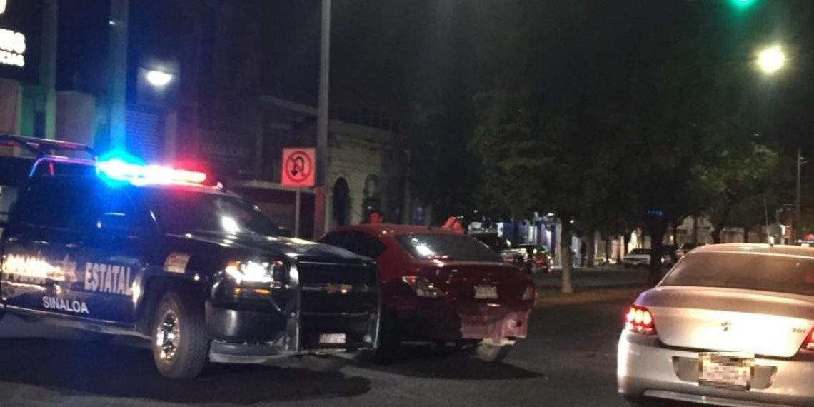 Se registra choque en crucero del centro de Culiacán, Sinaloa