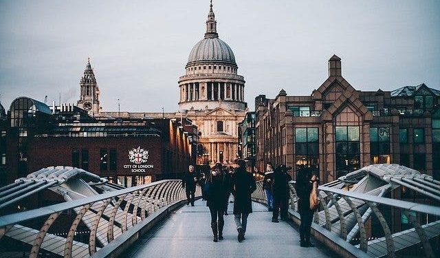 Sesión informativa online gratuita sobre viajes al extranjero para este verano 2021 -