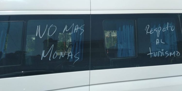 Transportistas turísticos de Puerto Vallarta exigen no más extorsiones
