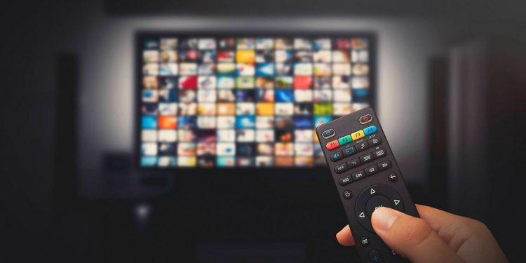 Tres series sobre comida y viajes para maratonear este fin de semana