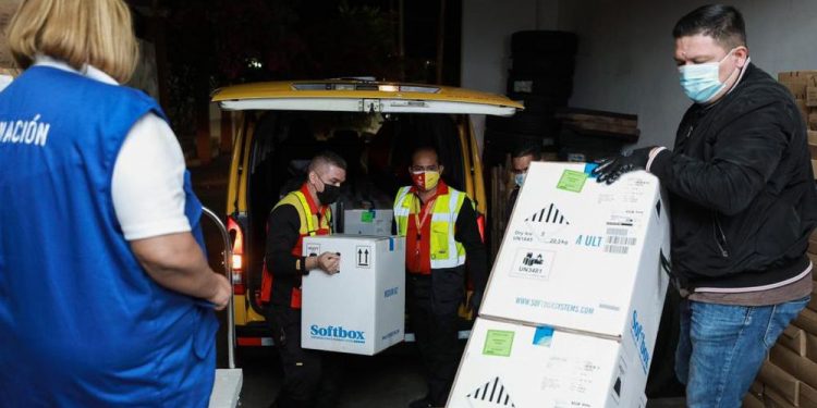 Velocidad crucero. Panamá recibe el cuarto lote de vacunas de covid-19