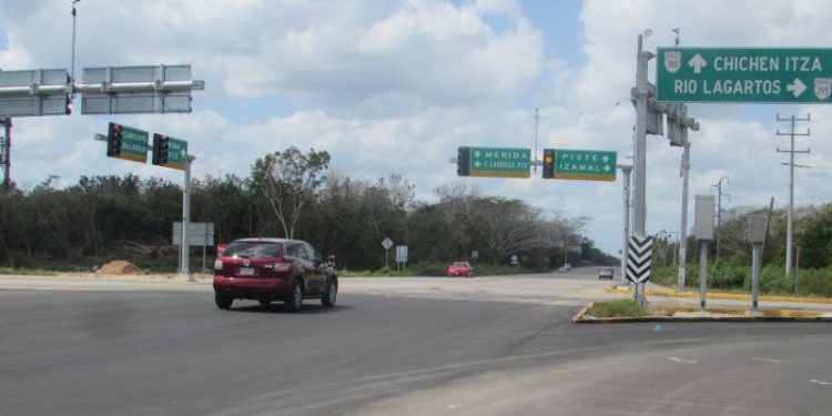Vía federal, un peligro - El Diario de Yucatán