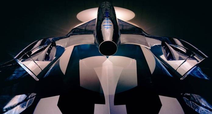 Virgin Galactic presenta nave espacial para viajes turísticos