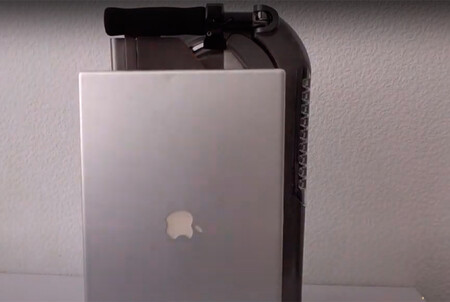 BooZter Wheelkinetic, el patinete eléctrico plegable que cabe en una mochila