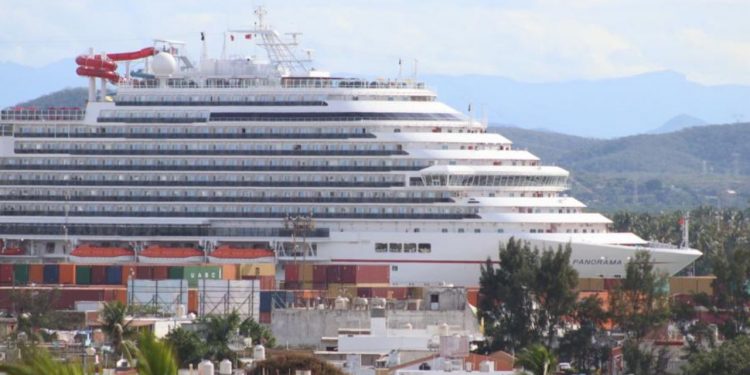 ¡Vacunados, o no llegan! Regreso de cruceros será con turistas y tripulación inmunizados