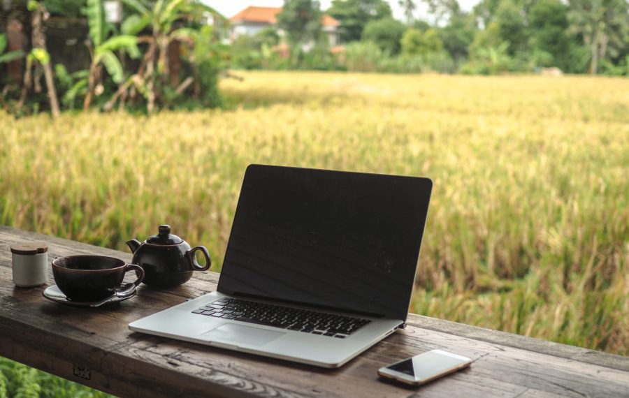 ¿Cómo asegurar tu hogar mientras estás en workation?