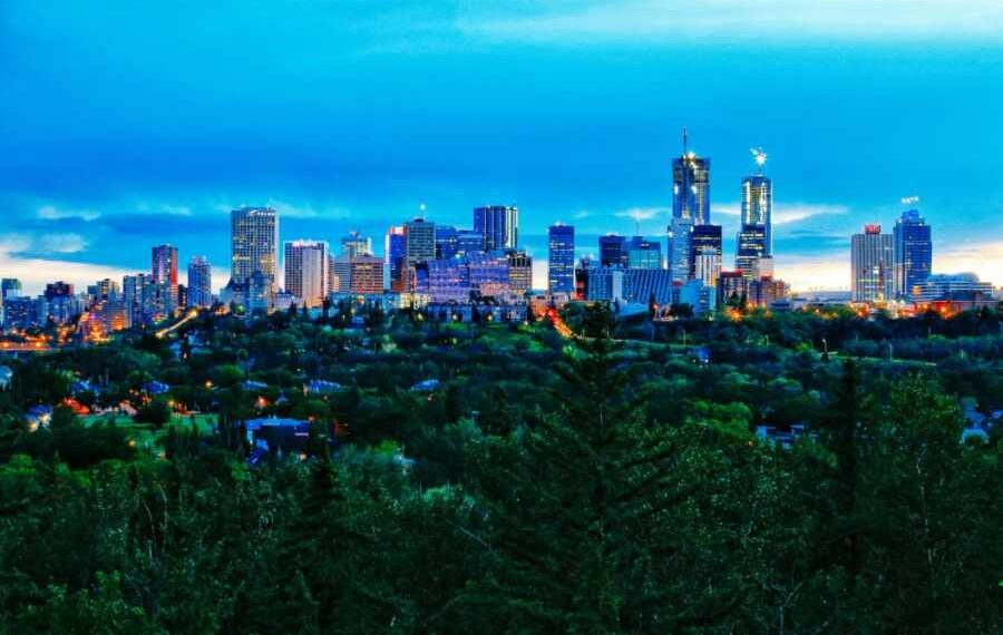 ¿Te interesaría mudarte a Alberta? Estos son los 10 mejores sitios para vivir en la provincia canadiense
