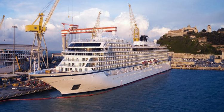 Astillero Fincantieri oficializa entrega de crucero Viking Venus