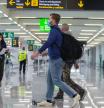PALMA DE MALLORCA, 12/03/2021.- Llegada de vuelos procedentes de Alemania este viernes en el aeropuerto de Son San Joan de Mallorca. La presidenta de la Federación Empresarial Hotelera de Mallorca (FEHM), María Frontera, ha celebrado la decisión del Gobierno alemán de que Baleares deje de ser zona de riesgo por coronavirus y ha abogado por que la reactivación del turismo sea progresiva, 
