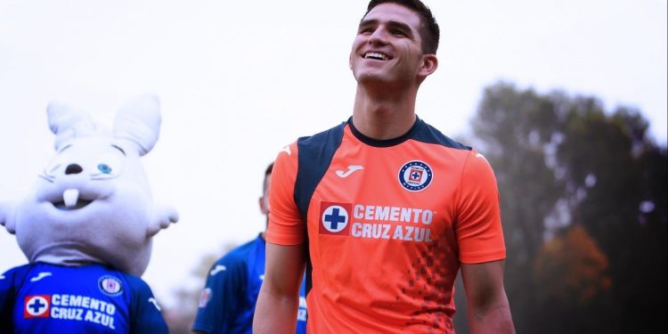 5 destinos favorables para Sebastián Jurado si finalmente sale de Cruz Azul