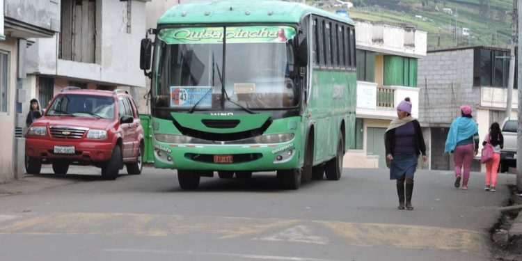 A pesar de los peligros, sigue la salida de migrantes desde comunidades ambateñas | Ecuador | Noticias