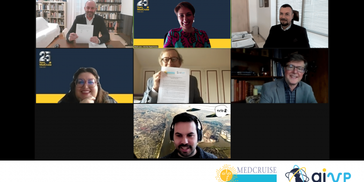 AIVP y MedCruise firman un Memorando de Entendimiento para el desarrollo de ciudades portuarias y cruceros sostenibles