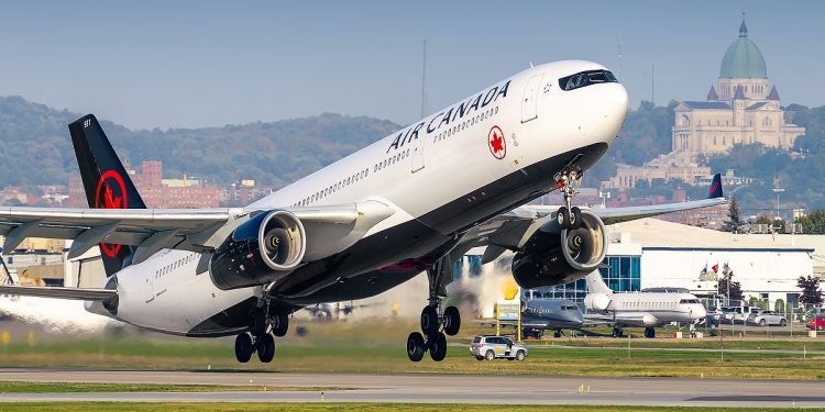 Air Canada recibe ayuda financiera del gobierno
