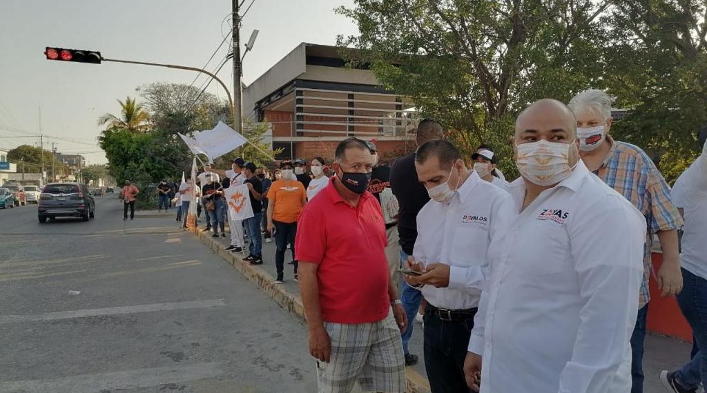 Arrancan campaña Lupita, Dávalos y Sayas “crucereando”