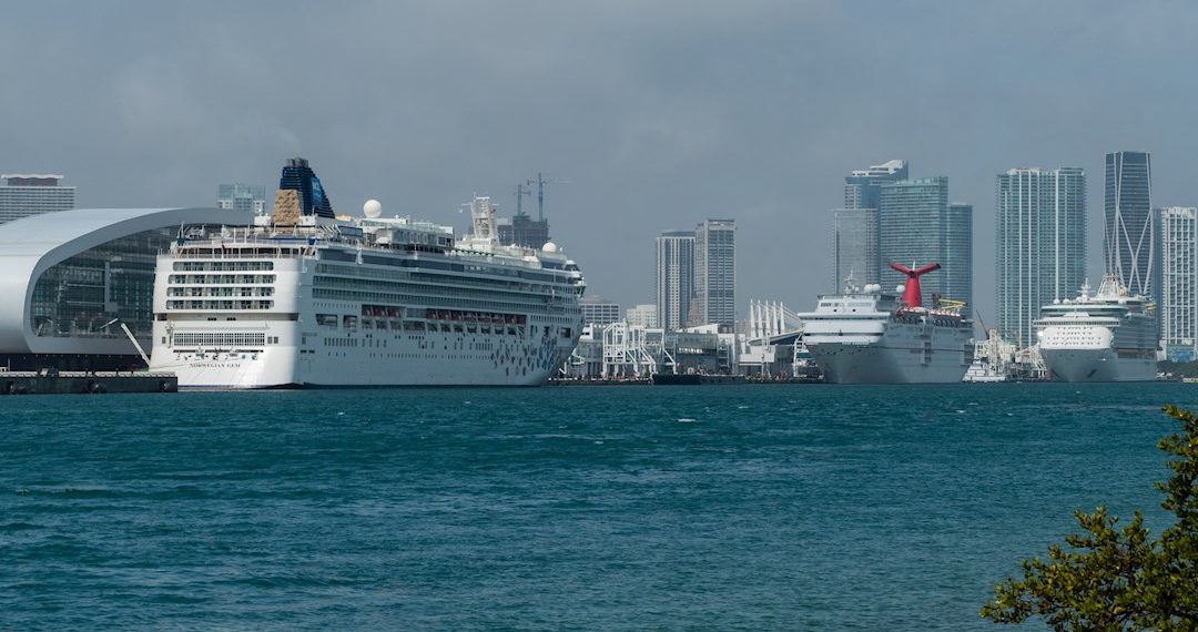 Autoridades de EEUU recomiendan no viajar en cruceros – Noticieros Televisa