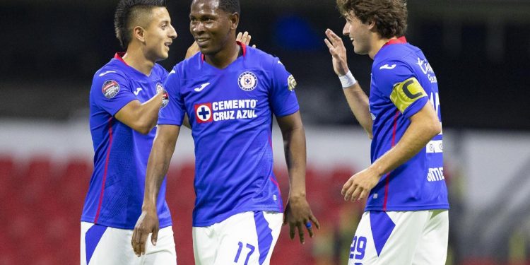 Cruz Azul también podría vacunarse contra el COVID-19 en Estados Unidos