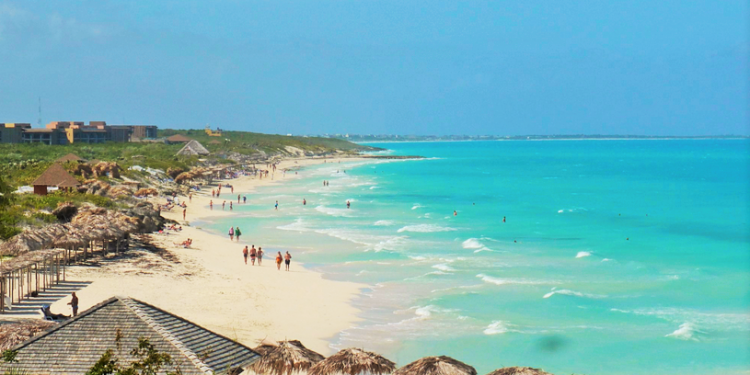 Cuba gana premio Golden Travel Destination 2021 como mejor destino turístico