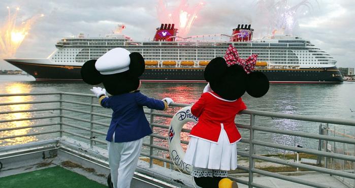Disney Cruise suspende sus viajes hasta junio en EU