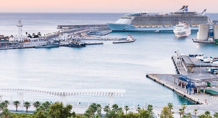 Cruceros en el puerto de M&aacute;laga