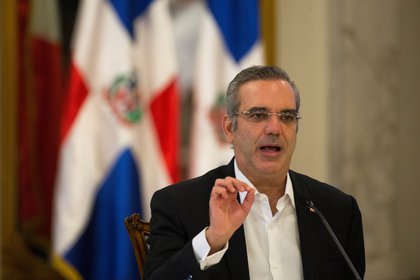 En la imagen, el presidente Luis Abinader. EFE/ Orlando Barria/Archivo
