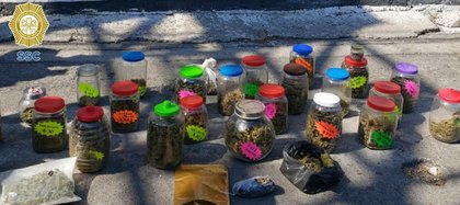 Algunas decían “30 pesos” y otras leyendas como “premium” (Foto: SSC)