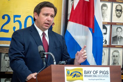 El gobernador de Florida, Ron DeSantis. EFE/EPA/CRISTOBAL HERRERA-ULASHKEVICH/Archivo

