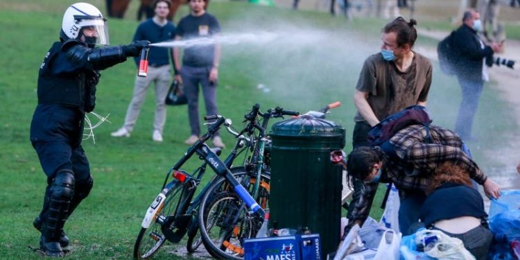 Heridos y arrestos en masivo, falso festival en Bélgica