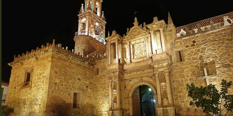 Catedral de la Sierra en Hinojosa del Duque