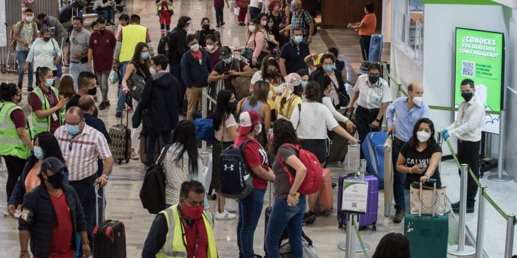 Lecciones que dejó diciembre para no tener tercera ola de COVID grave