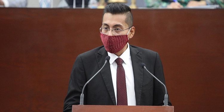 Llaman a mejorar coordinación entre autoridades para vacunación
