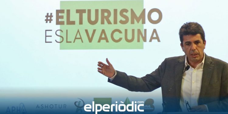 Mazón urge al Gobierno un plan de movilidad para la Comunidad Valenciana y retirar el protocolo de las mascarillas en la playa "para no arruinar más al sector turístico"
