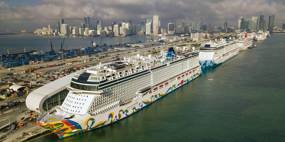 Norwegian Cruise Line exigirá la vacuna contra el COVID-19